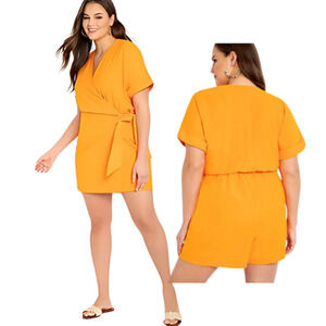 Eloquii Orange Faux Wrap Tie Waist 4" Inseam Romper size 14